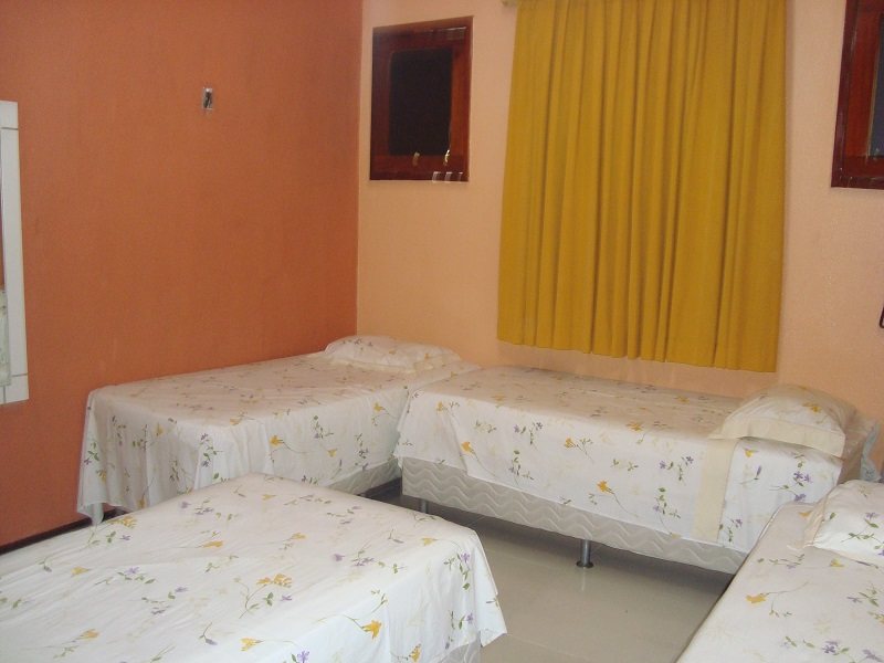 Quarto Quádruplo na Pousada Vianna's Fortaleza